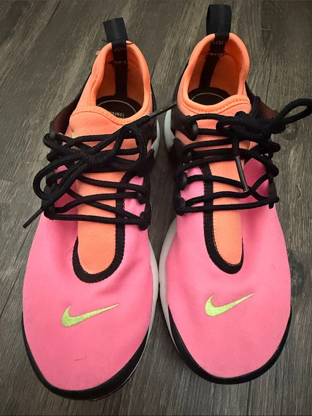Nike vibrant athletic